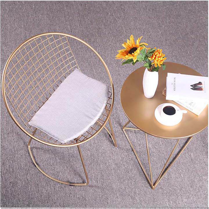 Bàn ghế cho quán cafe bằng sắt mạ vàng sang trọng M8-4611 thumbnail 3