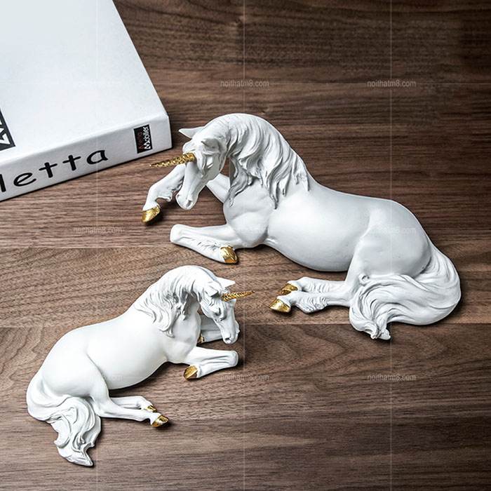 Tượng ngựa để bàn trang trí cao cấp M8-D096